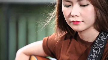 Lapit by Yeng Constantino (Acoustic Version)