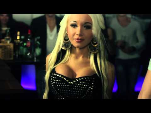 DJ E-Maxx vs. DJ Phibe - Partyqueen (Official Video) HD