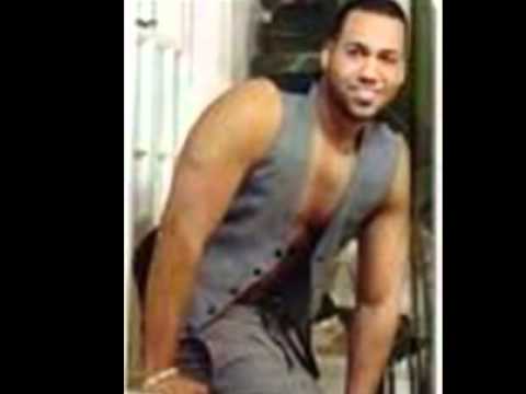 Anthony Romeo Santos - "solo"