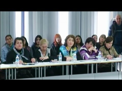 დავით სერგეენკო სოცმუშაკებს ხვდება