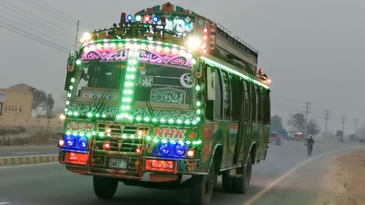 12 January 2023 Isuzu Bus information. Isuzu bus maloomat