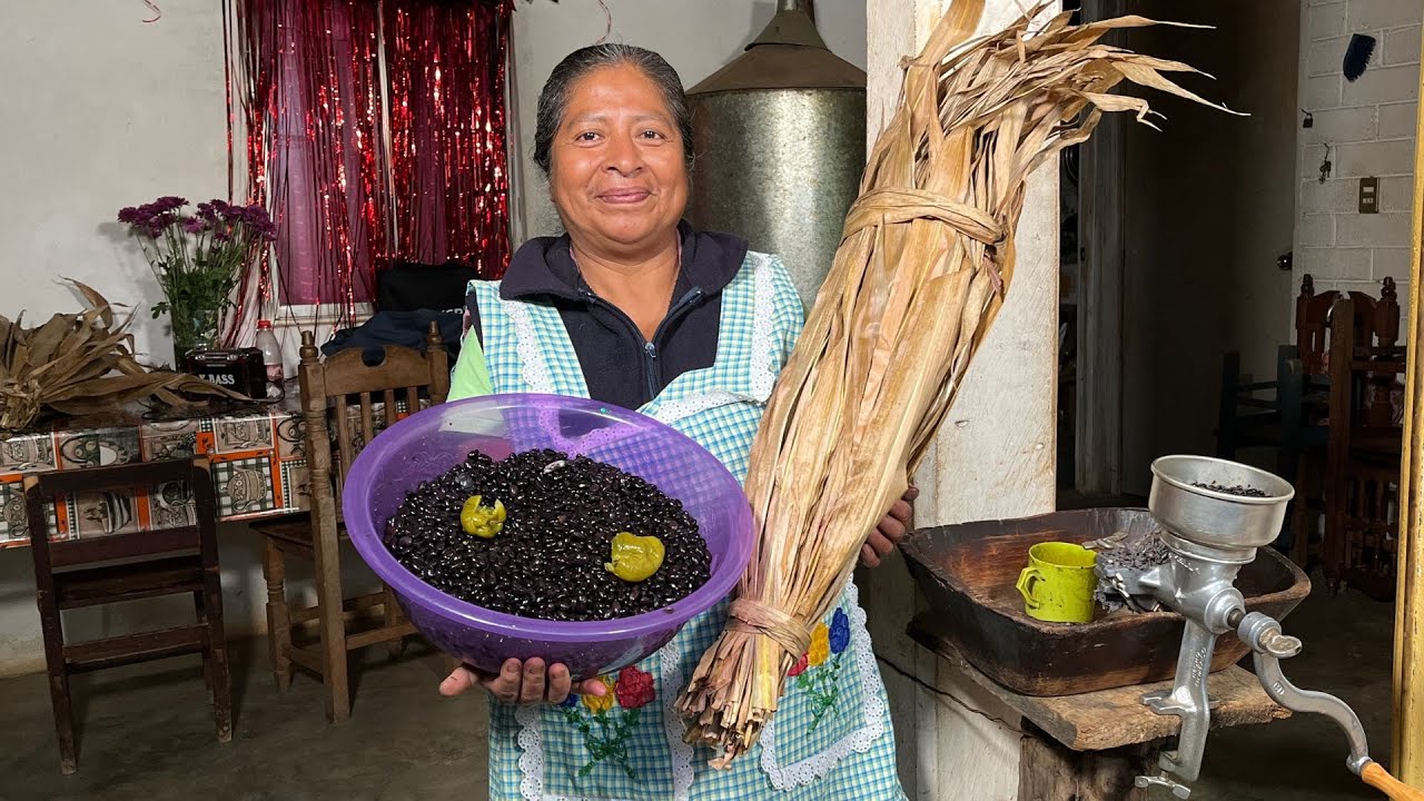 Tamal de Frijol en hoja de milpa Paso a Paso: ¡Estos Tamalitos son Irresistibles!