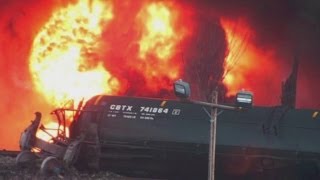 Schumer calls for rail tank car information