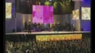 Ricky Martin - Besos De Fuego La Bomba Live Mexico