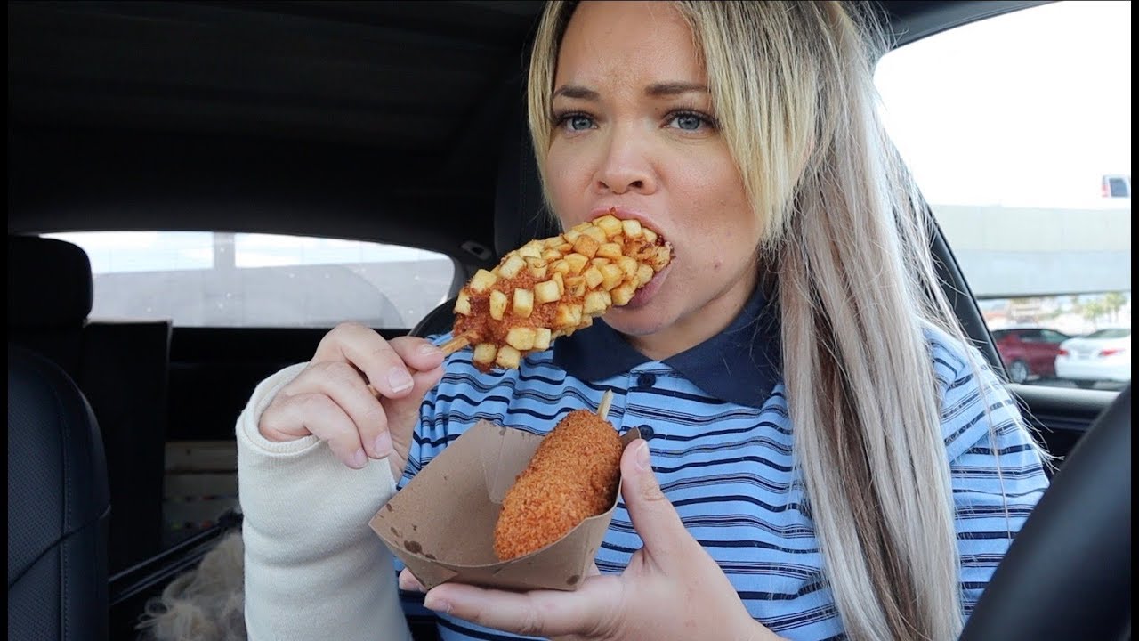 my favorite cheesy corn dogs are all that's good in the world right now