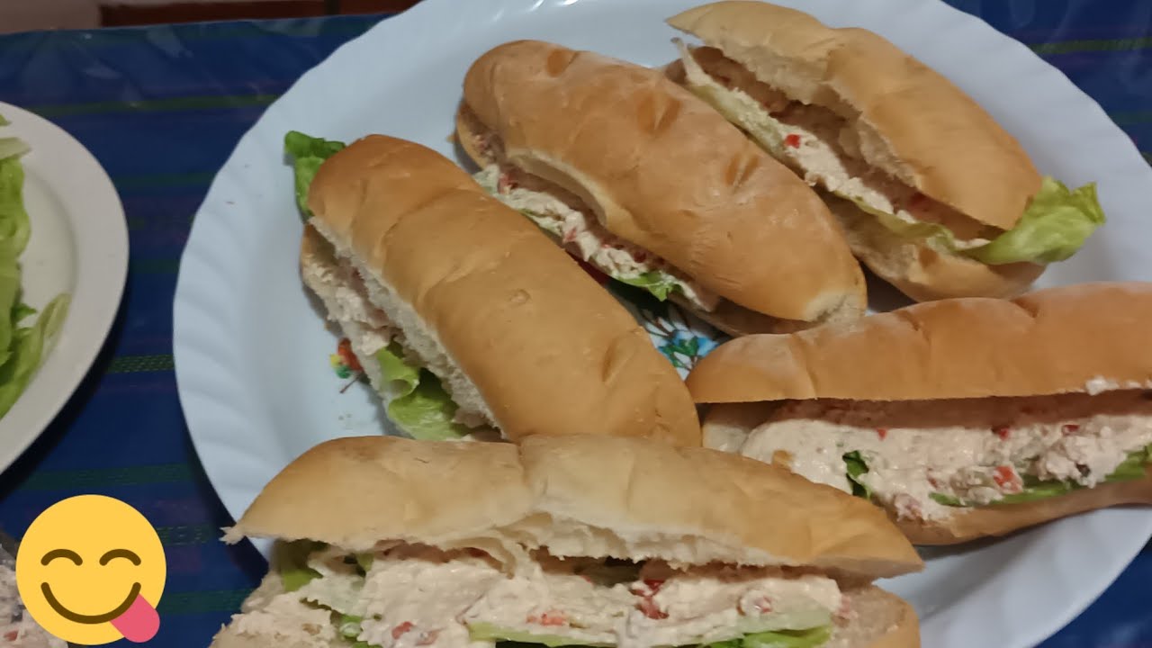 ricos pirujos con ensalada de pollo🥖🥖 YouTube