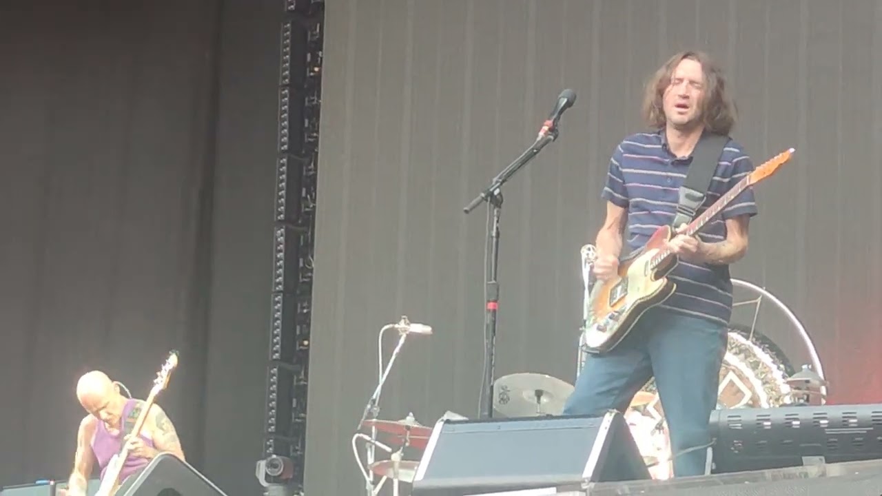 Red Hot Chili Peppers - Intro Jam (Live @ Cologne 5/7/2022)