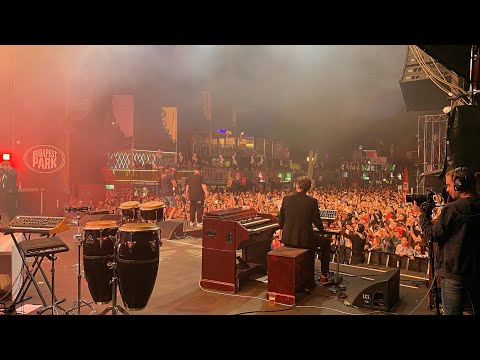 Barbárfivérek - Úthenger (Live)