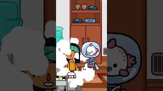 😨WHAT? COMPLETELY NAKED!😬in Toca Life World!