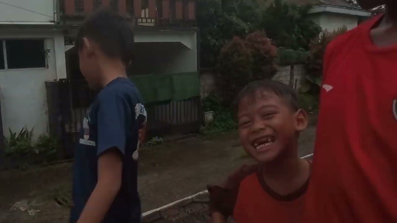 Main bola (part 1) part 2 di short