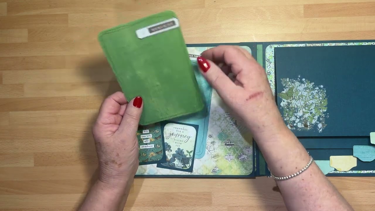 8-дюймовый карманный органайзер "Водопад"