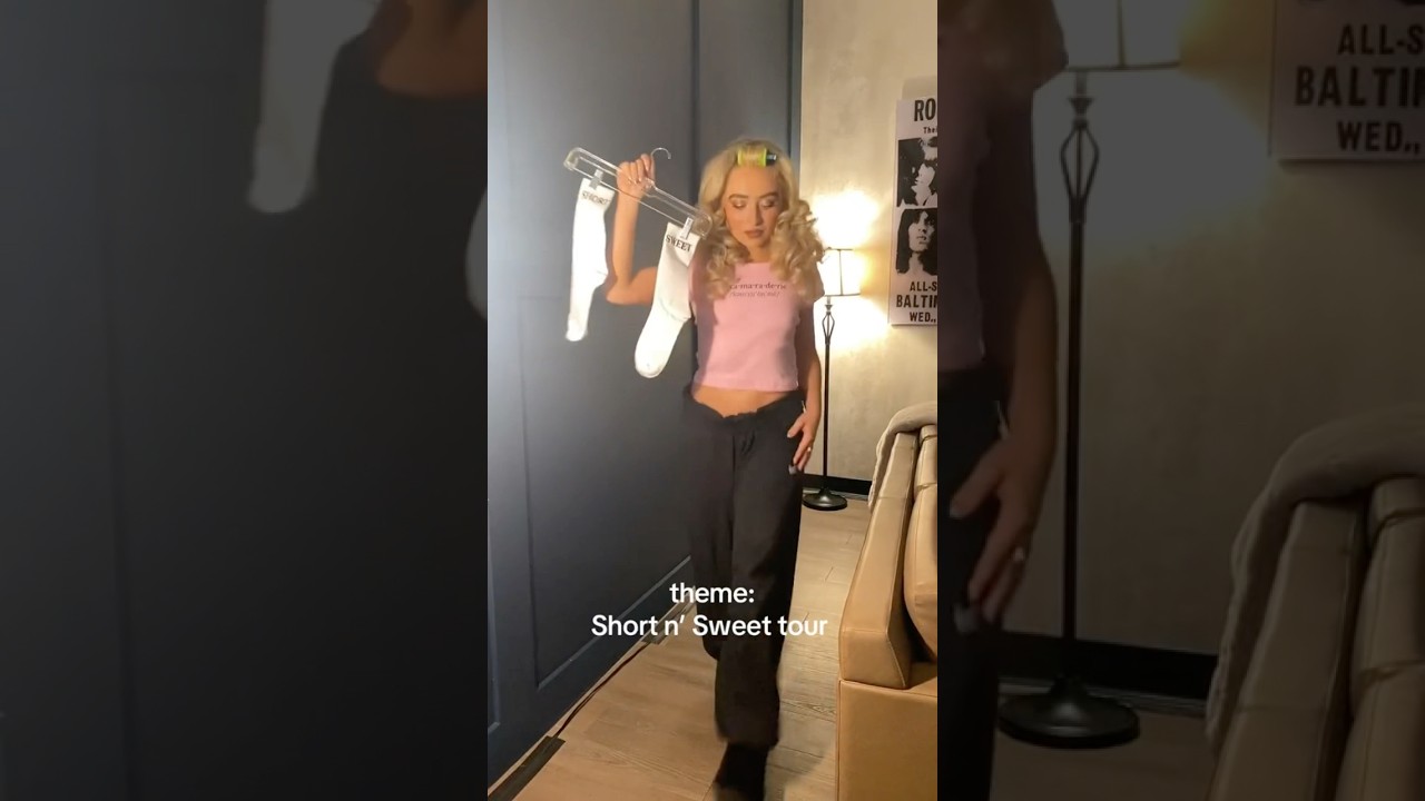 dress to impress short n’ sweet tour merch addition