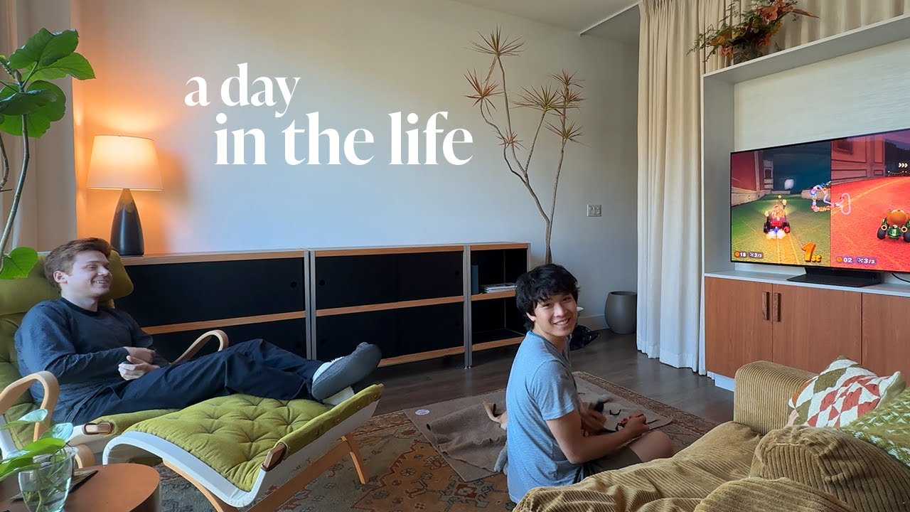 a day in the life 💌 new read, gaming w/ benji, art exhibit