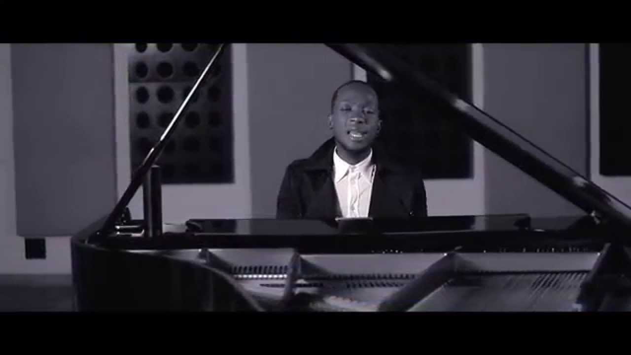 Mona Nicastro - Minha Mais Que Tudo (Official Video)