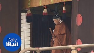 Emperor Akihito Arrives In Traditional Robes For Abdication Ritual