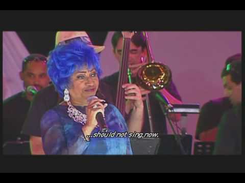 Celia Cruz "El Son Sigue Ahi"