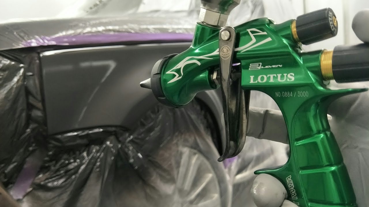 Range Rover Sport Spray Painting - YouTube