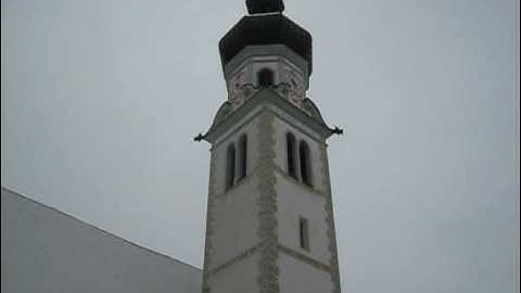 A - Natters / Tirol : Pfarrkirche zum hl. Michael - Plenum