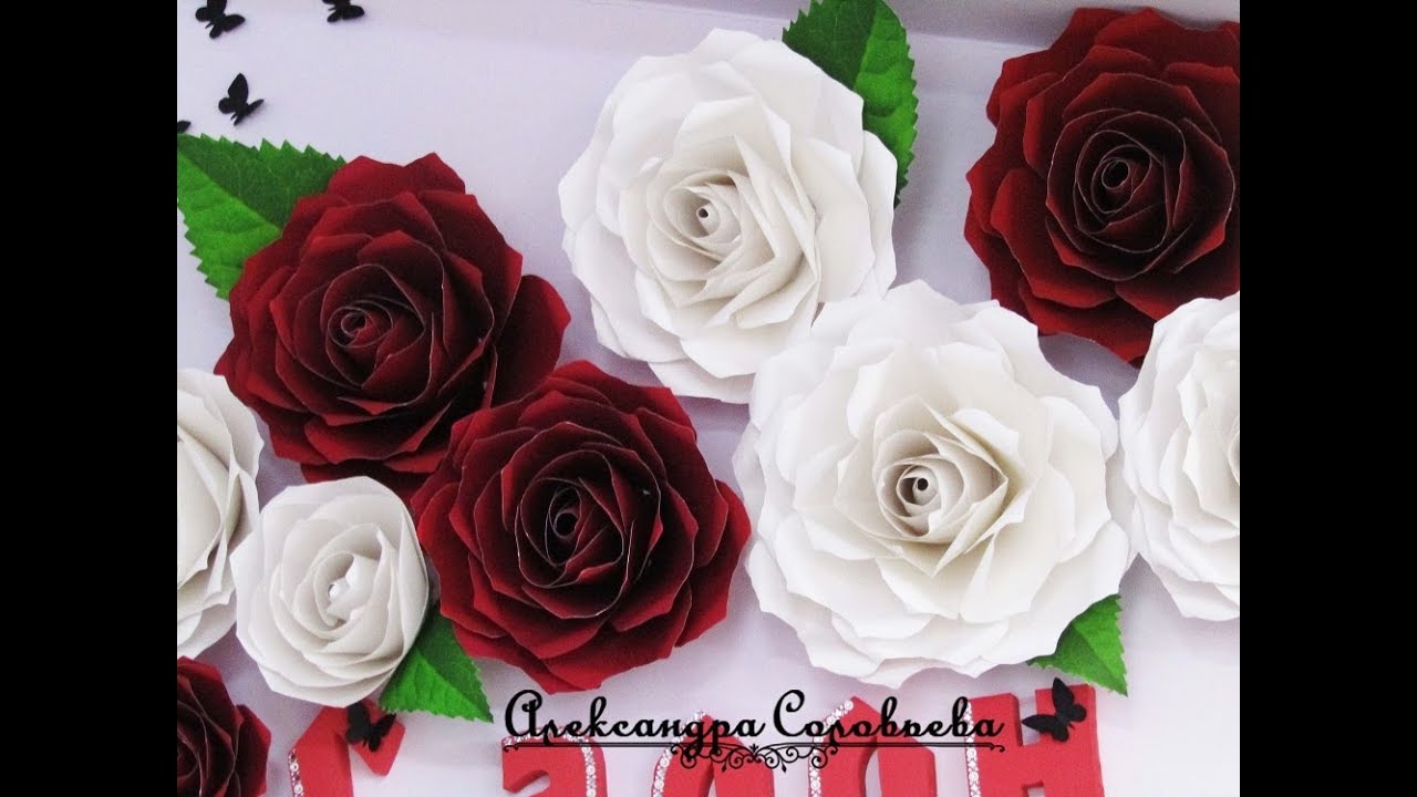 ⁣Красивые розы из бумаги своими руками для декора зеркала или стен