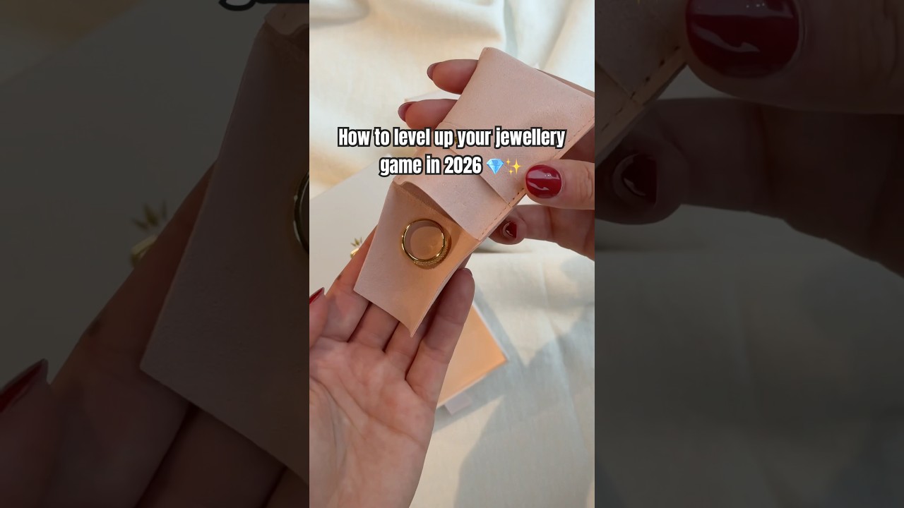 In love with this ring combo 💫❤️ 