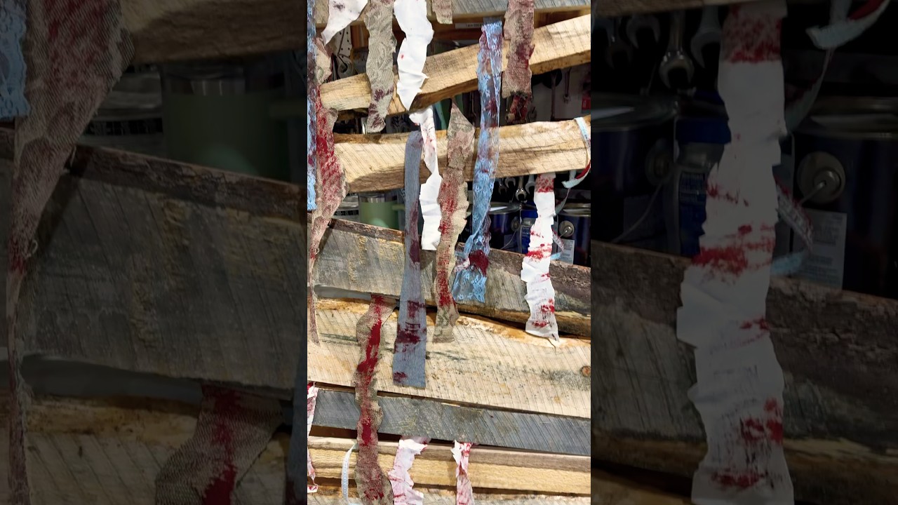 DIY haunted doors #Doors #HauntedHouse #DIY #HowTo #Fabric #Wood #SlabWood 
