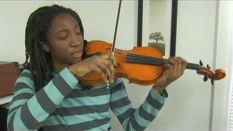 Violin Practice: Bowing on Lower Strings