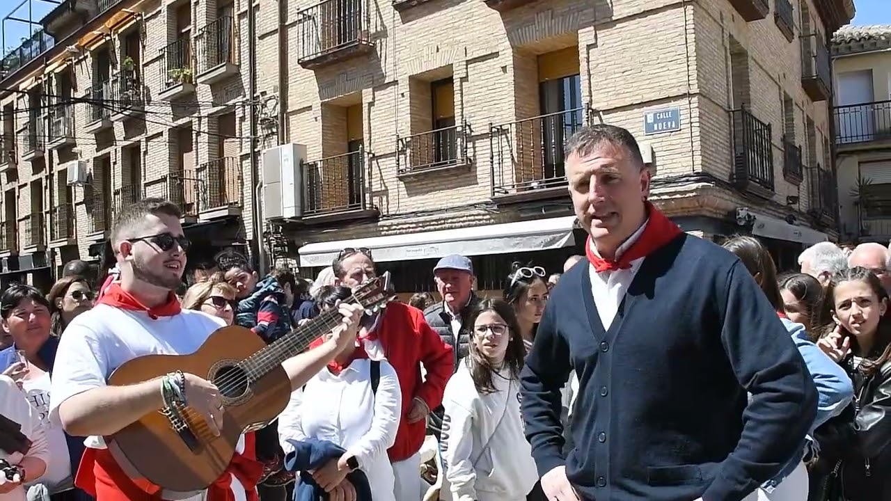 UN MUETE CANTO UNA JOTA. IÑAKI BUÑUALES. JOTAS NAVARRAS.