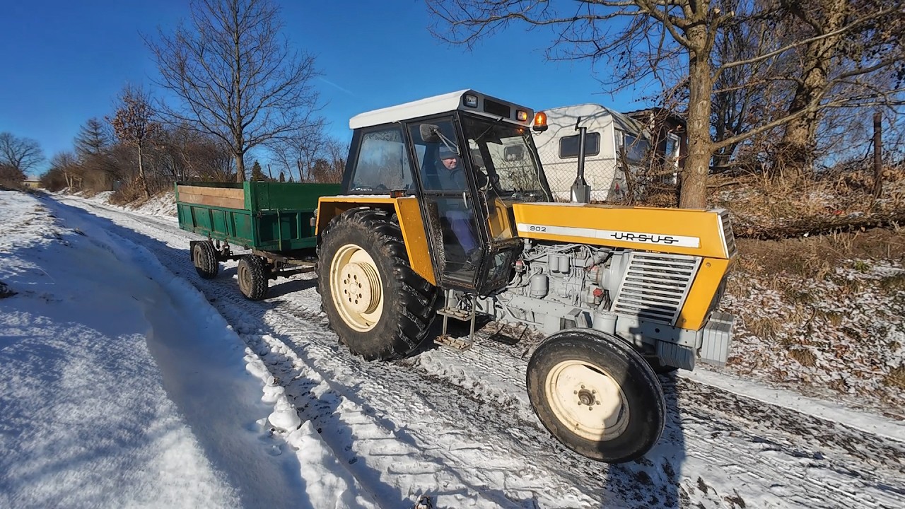 Pierwsze prace rolnicze mimo siarczystego mrozu Proxima i Ursus 902