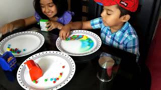 Kidsmania Jackpot Slot Machine Candy Dispensers to Learn Colors😱WIN Every Time # Rahymes # fun screenshot 4