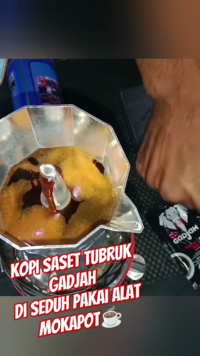 kopi tubruk gadjah di seduh pakai mokapot #shorts #mokapot #manualbrew #kopitubrukgadjah