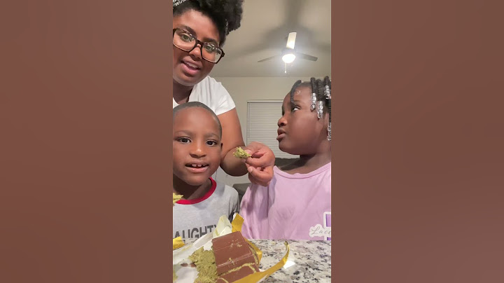 We tried the Dubai chocolate bar😂💀#fyp #imjustamom #trending #dubaichocolate #viral