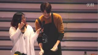 Download lagu 140329 Kim Woo Bin making gimbap Shanghai Fanmeeting 140329 Kim Woo Bin making gimbap Shanghai Fanmeeting