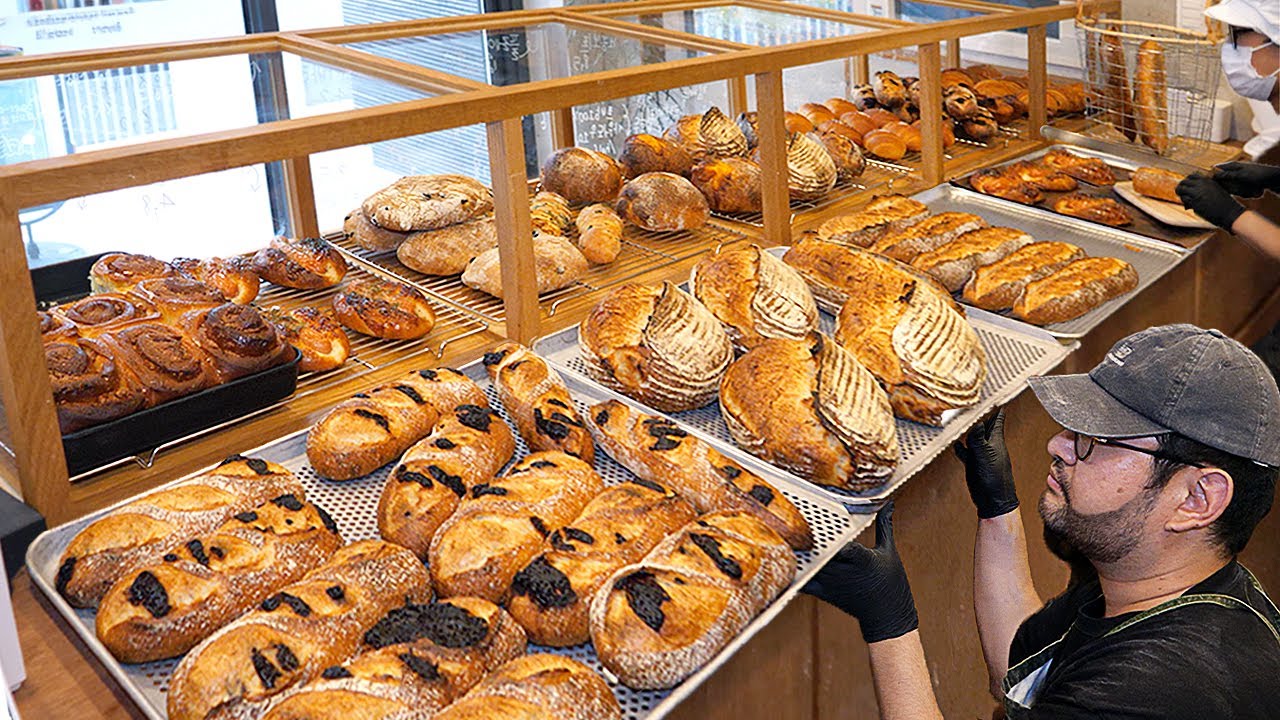 Невероятно!! Этот молодой бородатый пекарь продает по 250 булочек каждый день!/корейская уличная еда