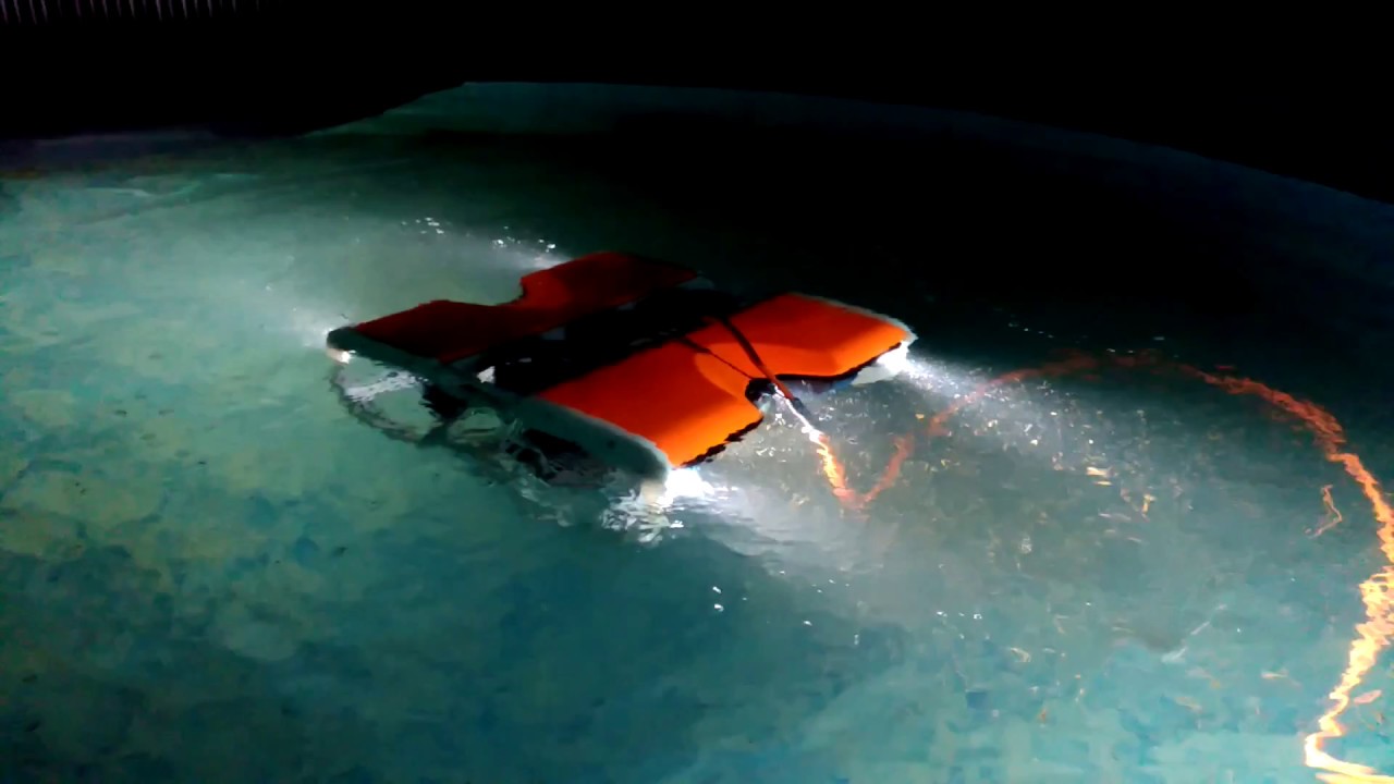 TurtleROV2 - night flight