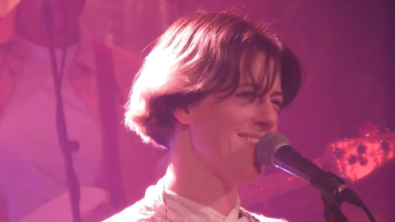 Kat Frankie 12 Oct 2022 Muffathalle Munich Part 06