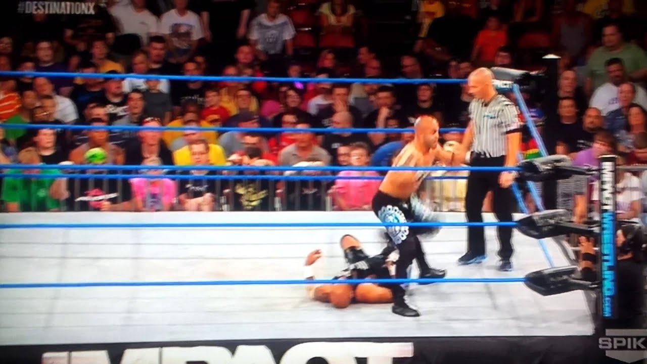 Sonjay Dutt's Moonsault Foot Stomp - YouTube