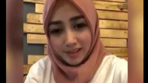 #Viral Kades Cantik ENGELY EMITASARI