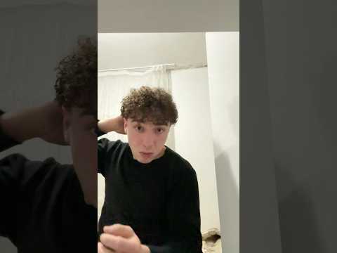 الأجواء يلي بتكتئب فيها وانت رايح عالشغل Shorts 