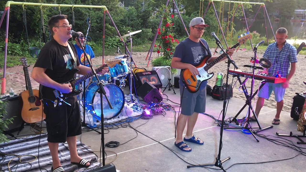 Dead Flowers • FRANKLIN TURNPIKE // 8232019 Crystal Lake • Oakland