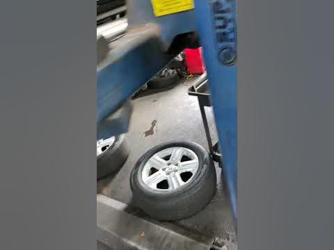 Honda ridgeline brakes and rotors replacement - YouTube