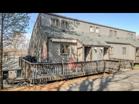 31 Middle Village Way, Tannersville, PA home video tour