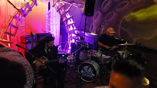 Cloudship at Goldsteins porchfest 4.09.22(1)