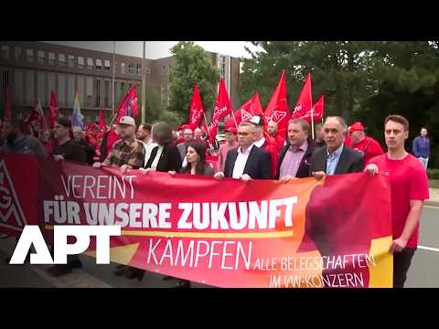 Volkswagen Workers Protest As VW Plans 100,000 Job Cuts And Factory Closures In Germany | APT
