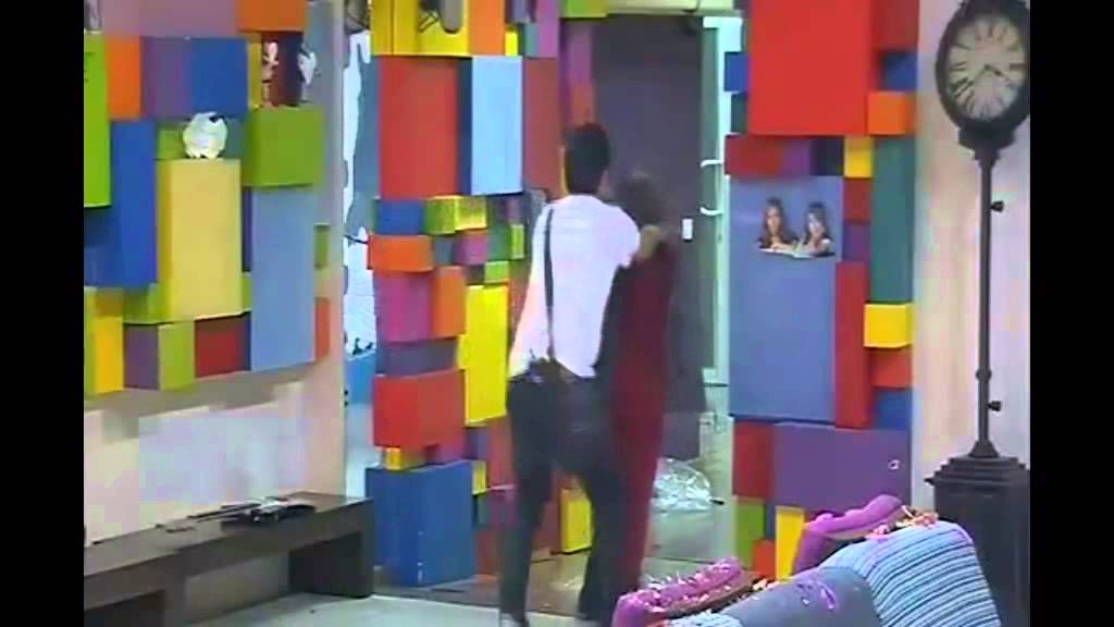 سهرة ليليا نور و الطلاب على الدرج #محبي ليليا و نور