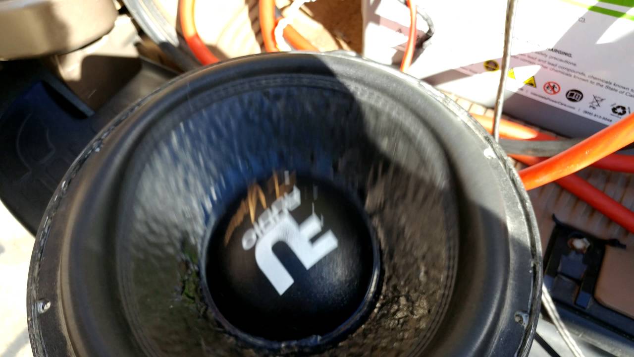Fu audio 12 750rms whom dvc - YouTube