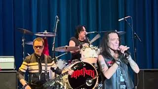 Stephen Pearcy - “Back for More” guitar solo (Ashland KY) 8/5/23