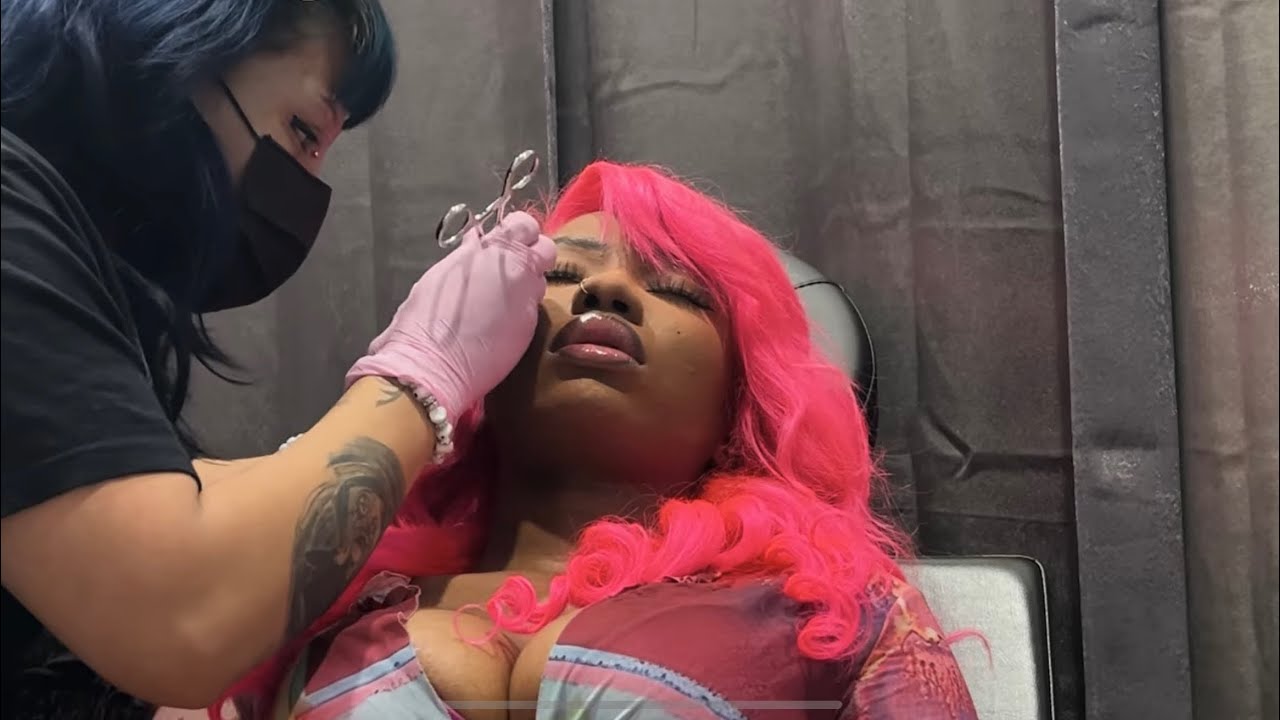 GET DERMAL PIERCINGS WITH ME | vlog & healing update ❤️‍🩹