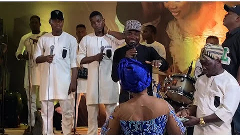 BOYE BEST SERENADES BIMBO OSHIN AT ADENIYI JOHNSON & SHAI TWINS NAMING CEREMONY PARTY