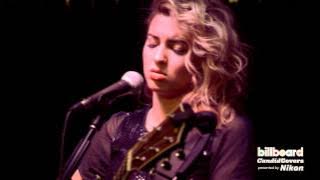 Tori Kelly - 