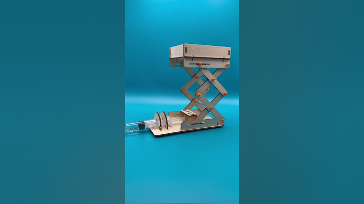 Dive into the magic of our DIY Hydraulic Lift and the power of liquid physics with YoungInventors!🚀